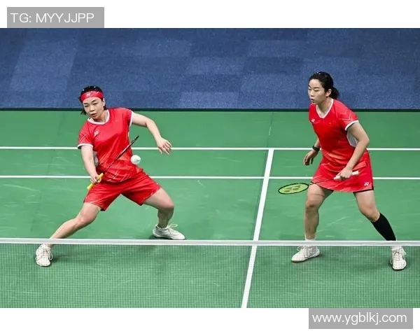 羽毛球战术解析：深入探讨杭州羽毛球队的盯防策略与技巧